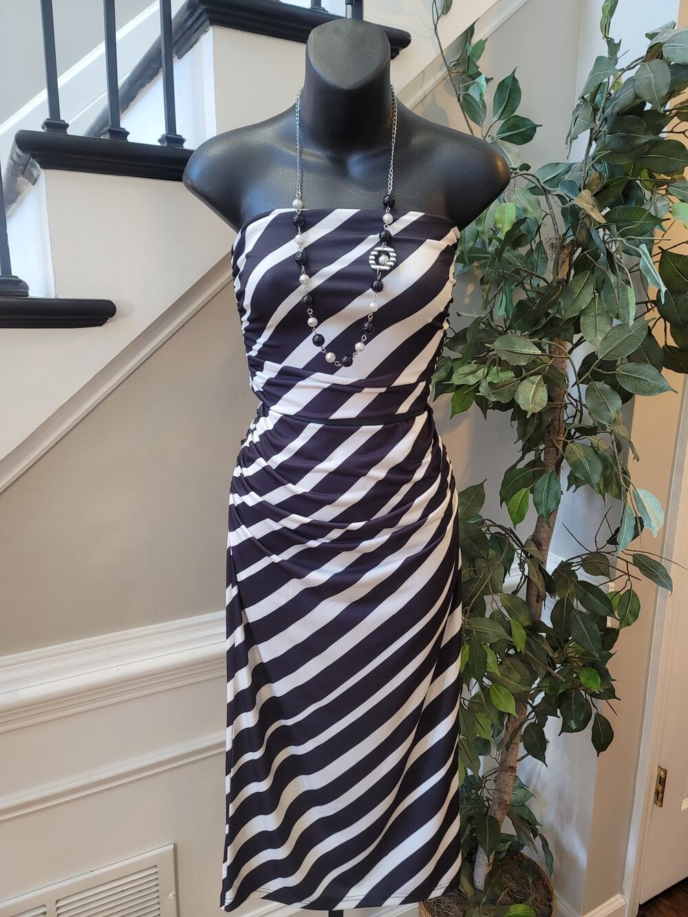 HM 2 Pc Set Women Small Black/White Striped Bodycon Tube Top Ruched Pencil Skirt